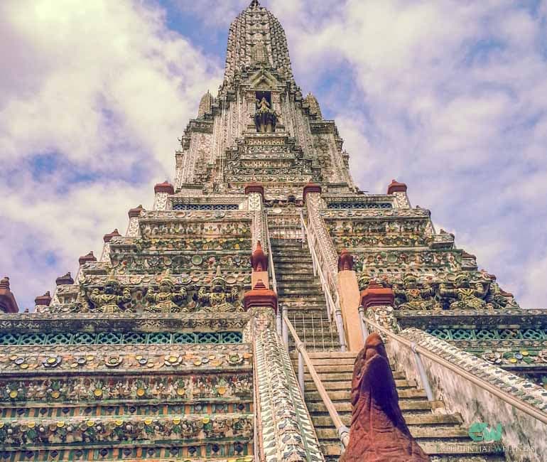 Wat Arun temple by the river