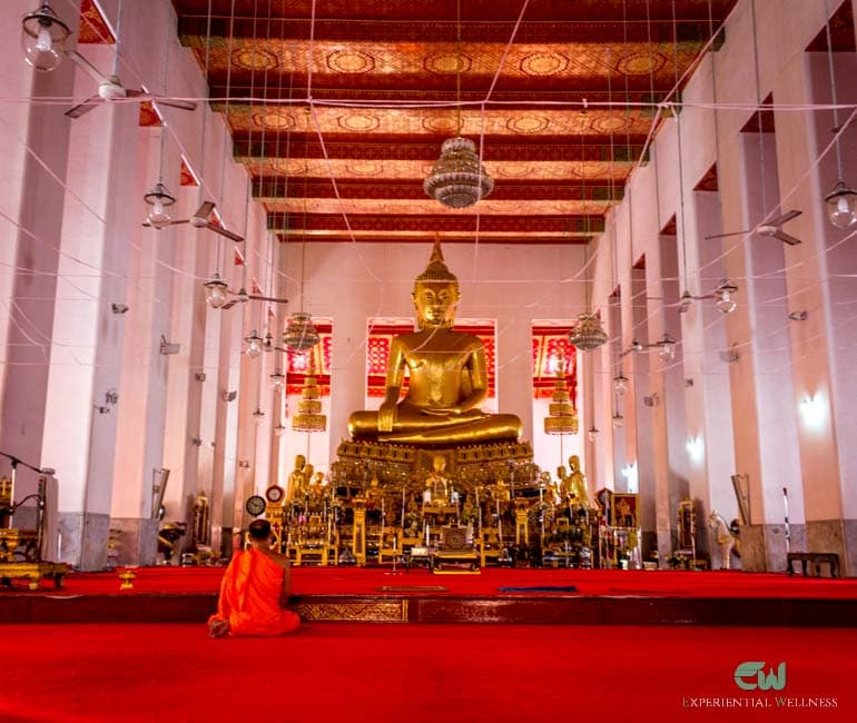 Temple courtyard in Bangkok