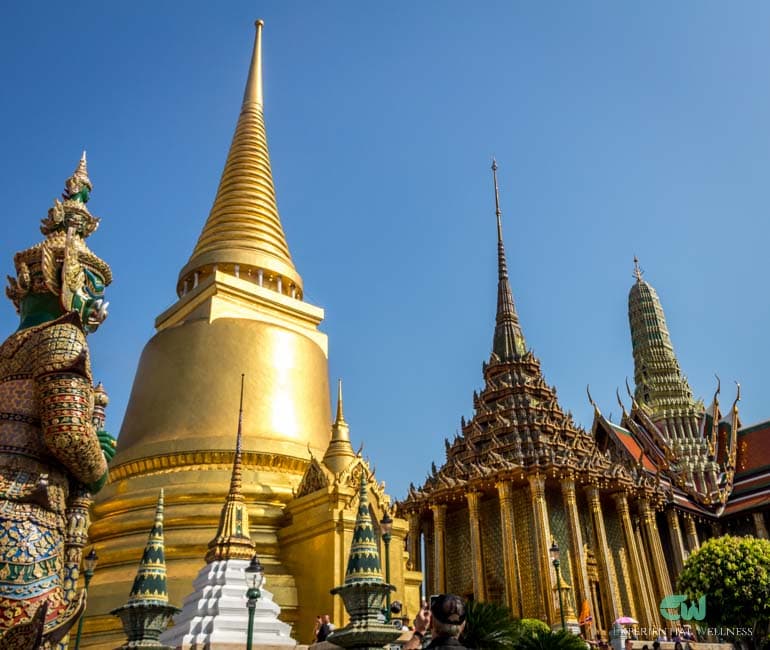 Obere Terrasse im Wat Phra Kaew